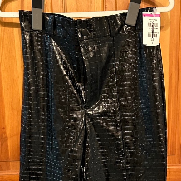 NWT Bardot Medium Black Faux Leather Crocodile Pants